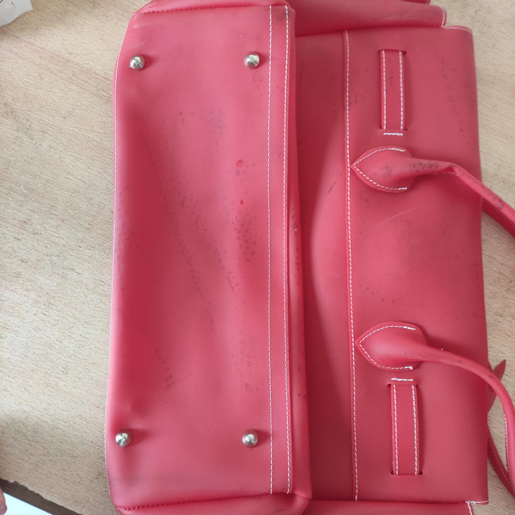 Scarlet Jelly Bag