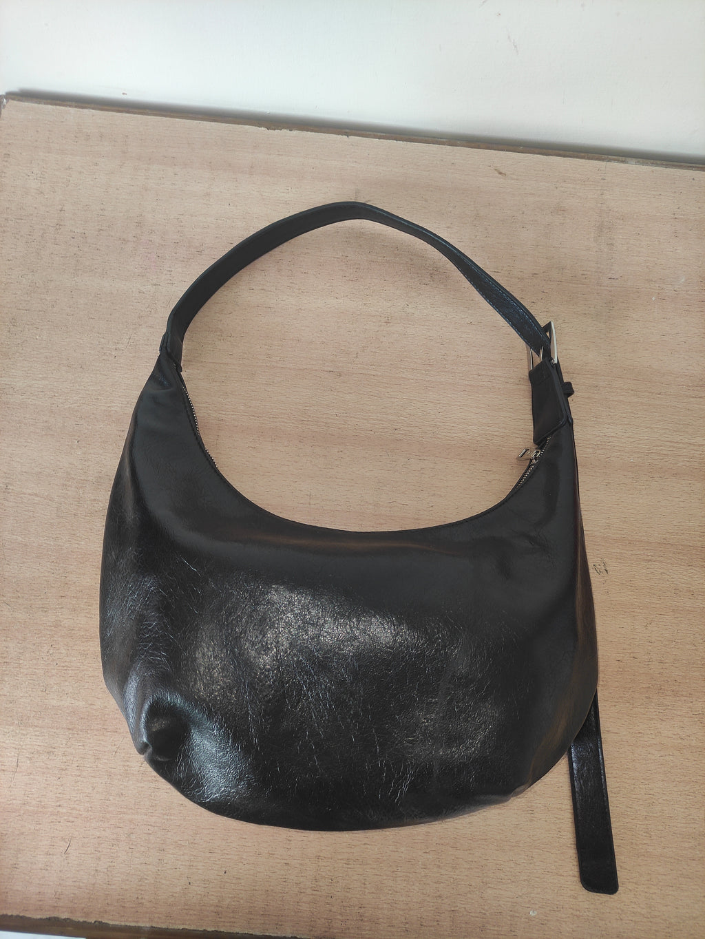 Soft Curve Shoulder