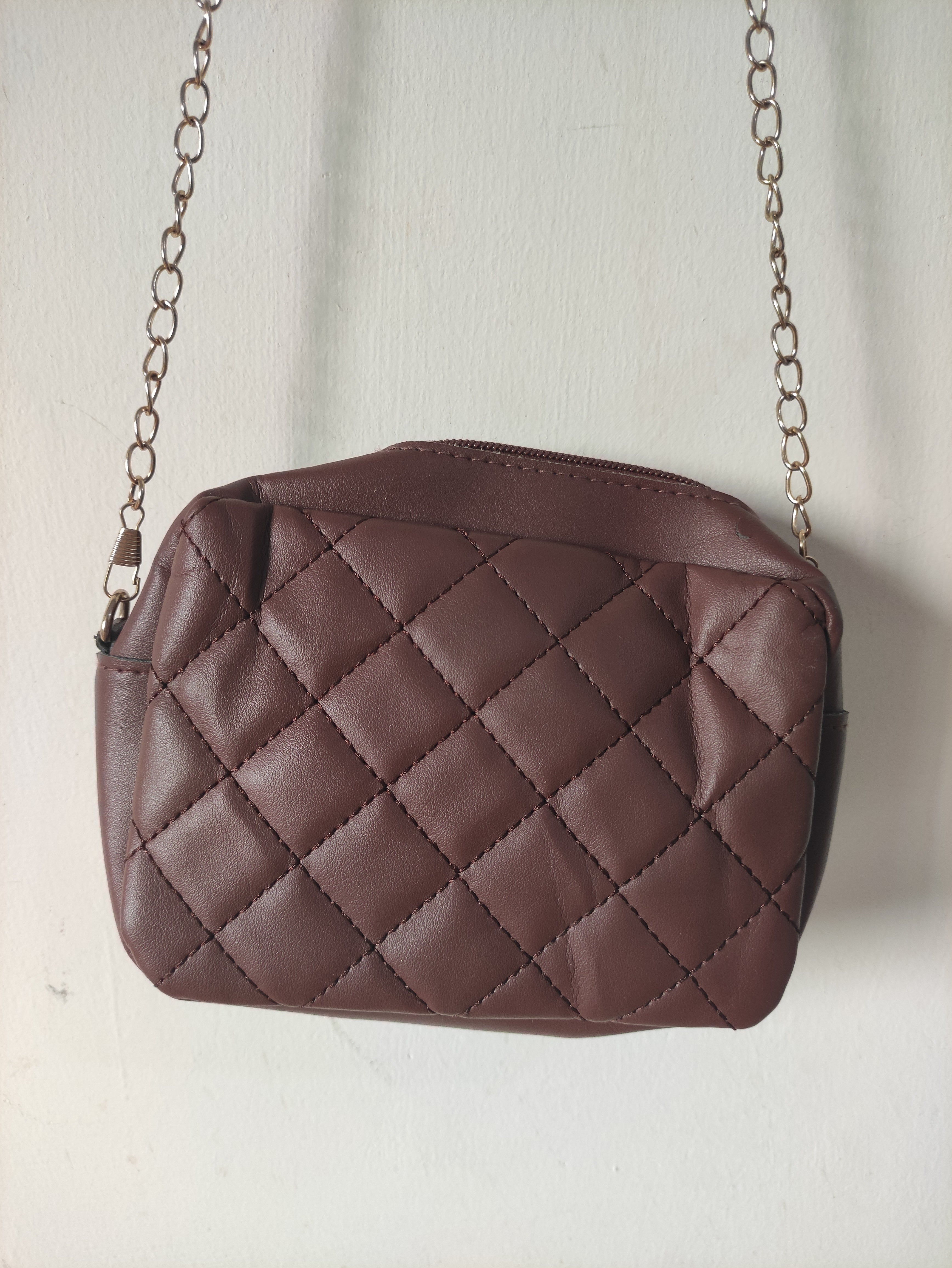 Mocha Chain Crossbody