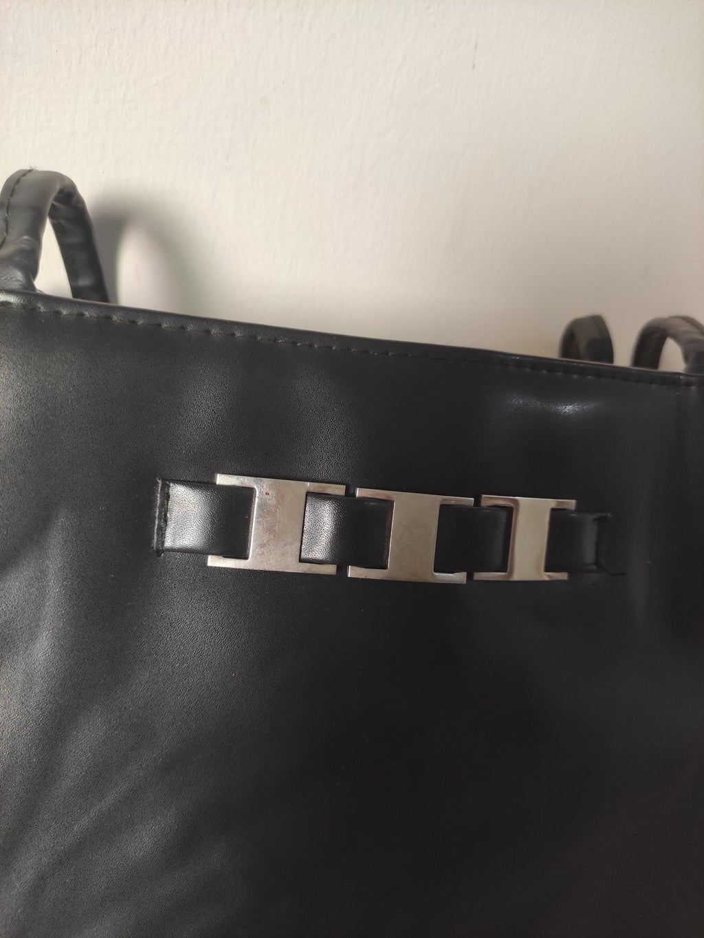 Black Shoulder Handbag