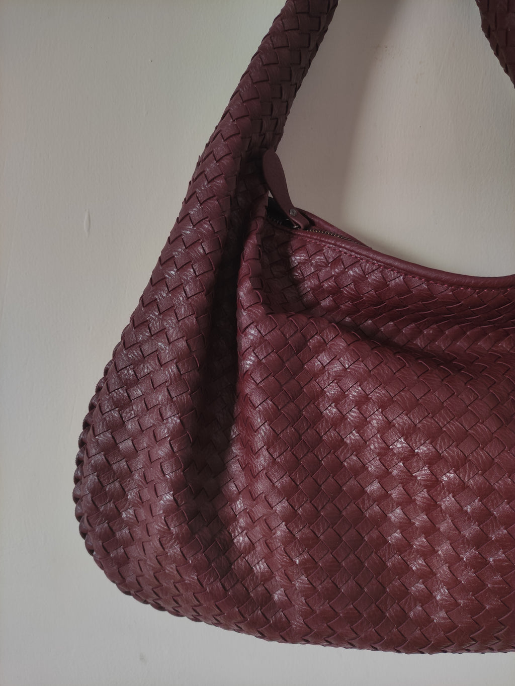 Soft slouchy hobo Bag