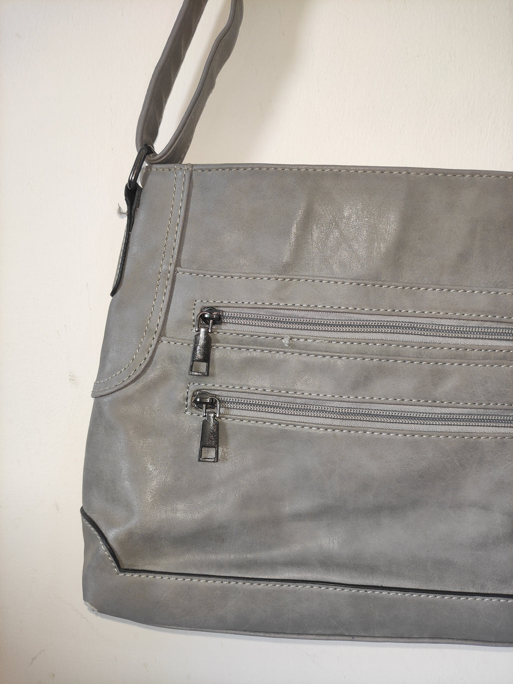 Ash Grey Crossbody