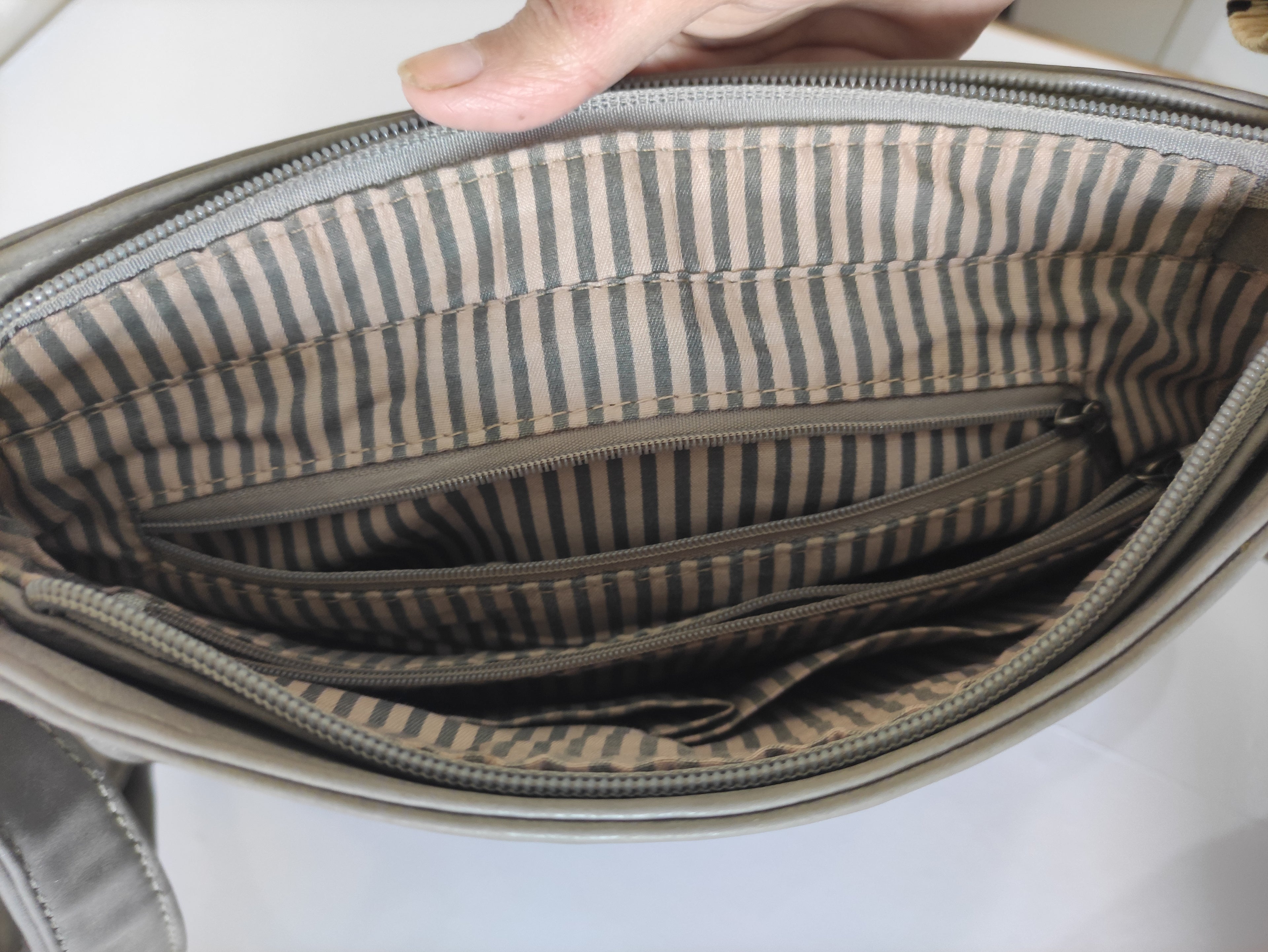 Ash Grey Crossbody