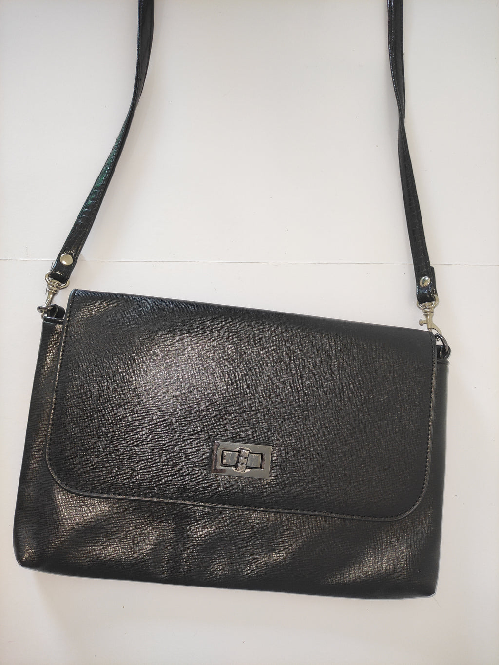 Black Flap Shoulder Bag