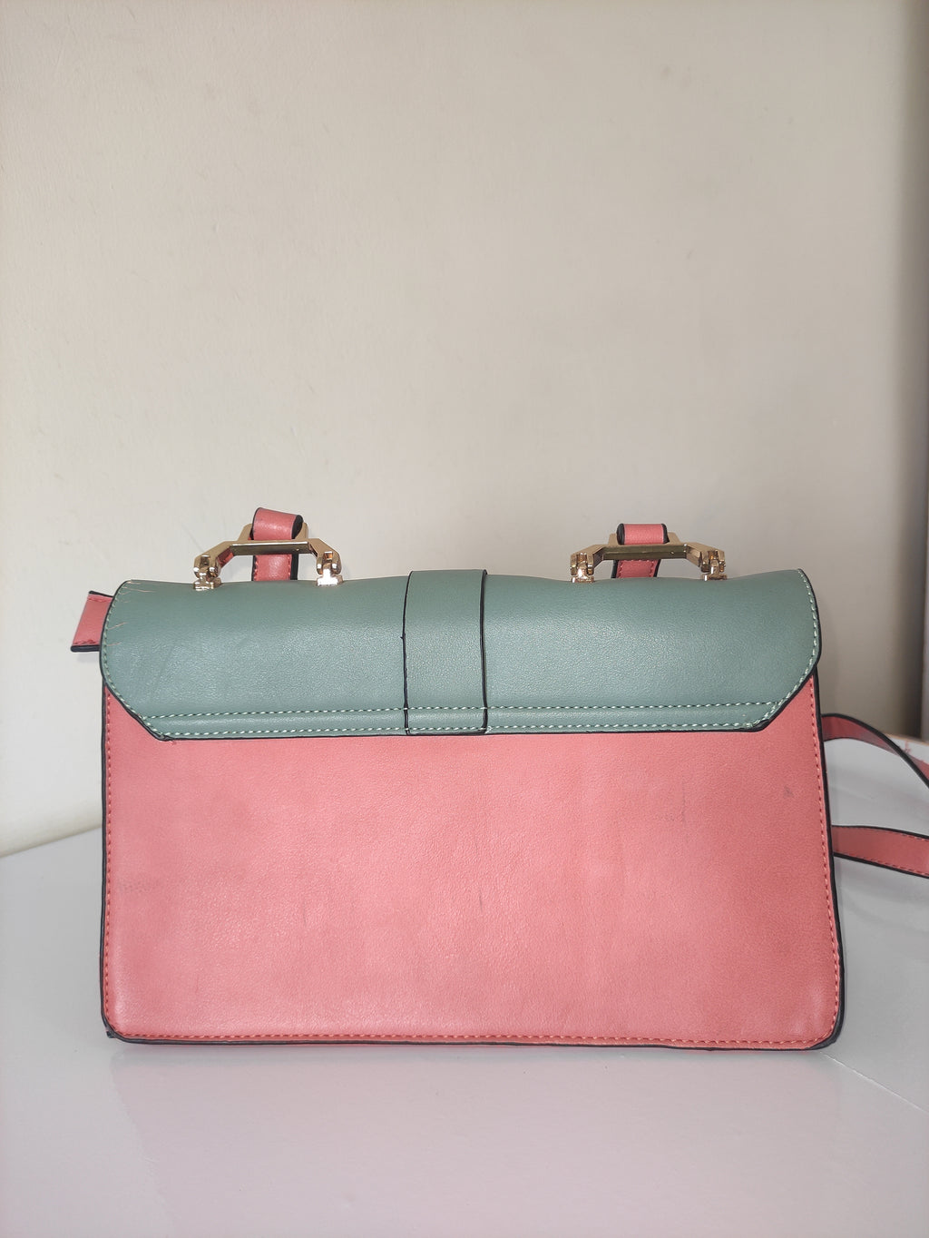 LIQUORISH handbag