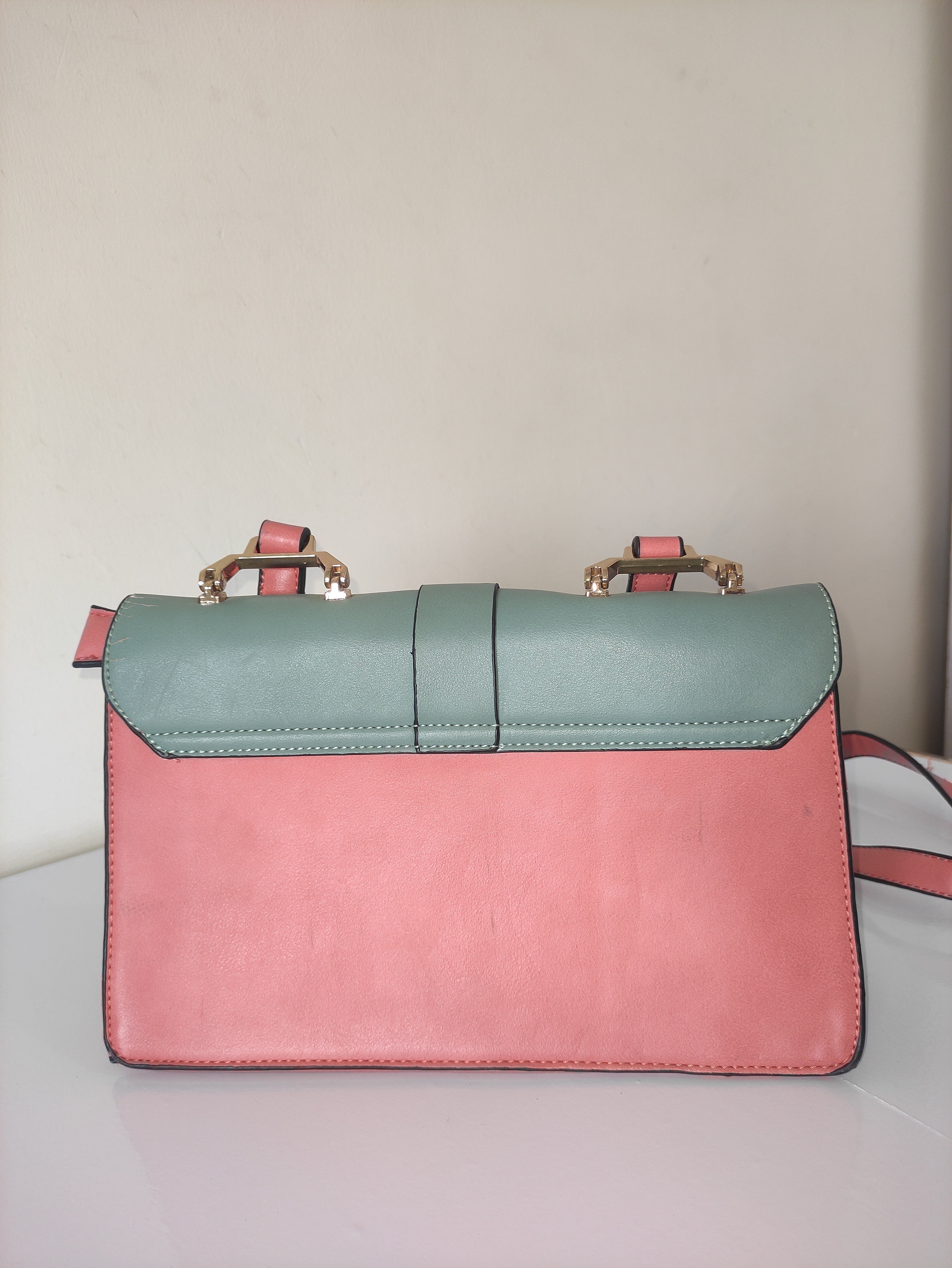 LIQUORISH handbag