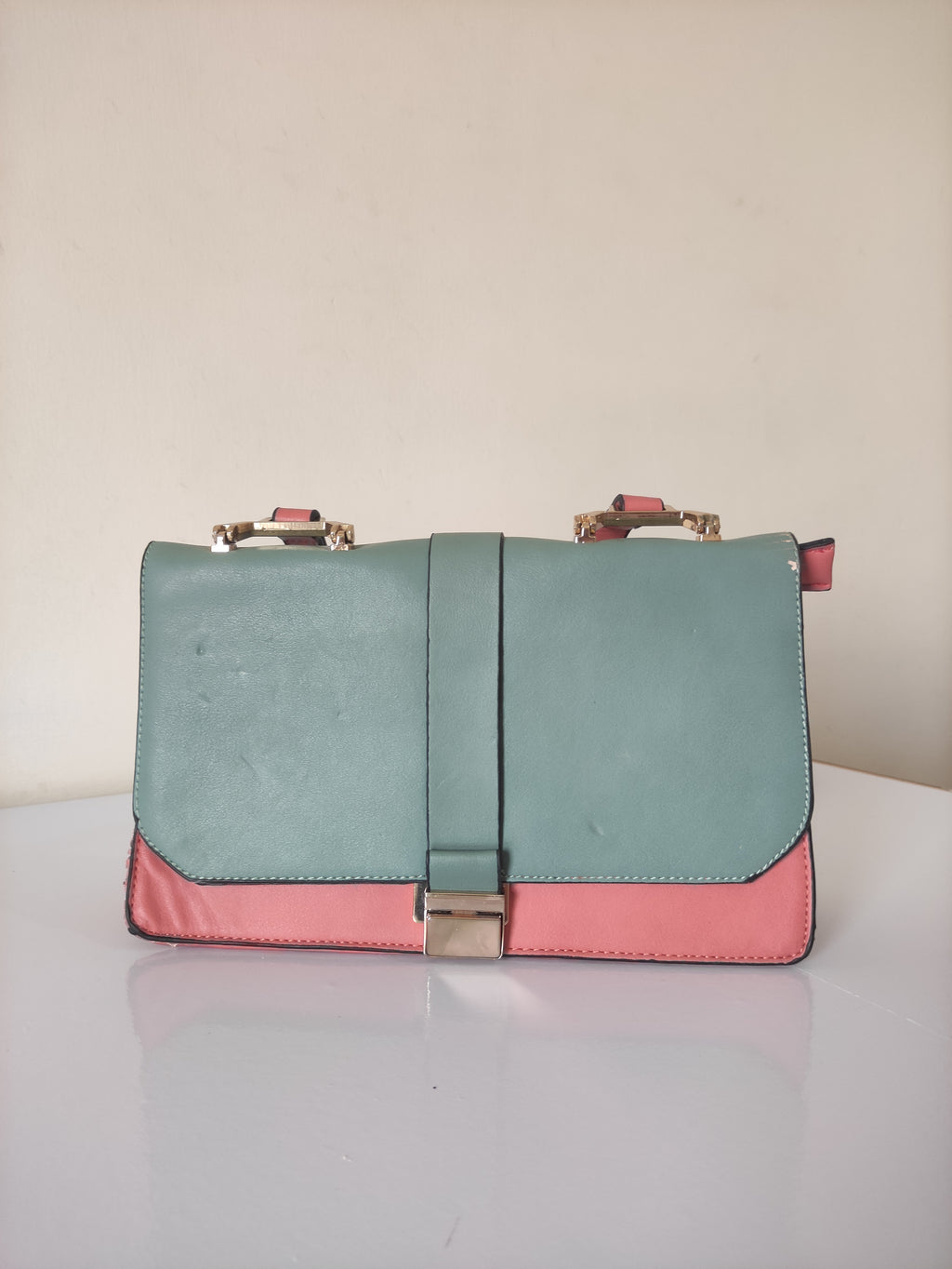 LIQUORISH handbag