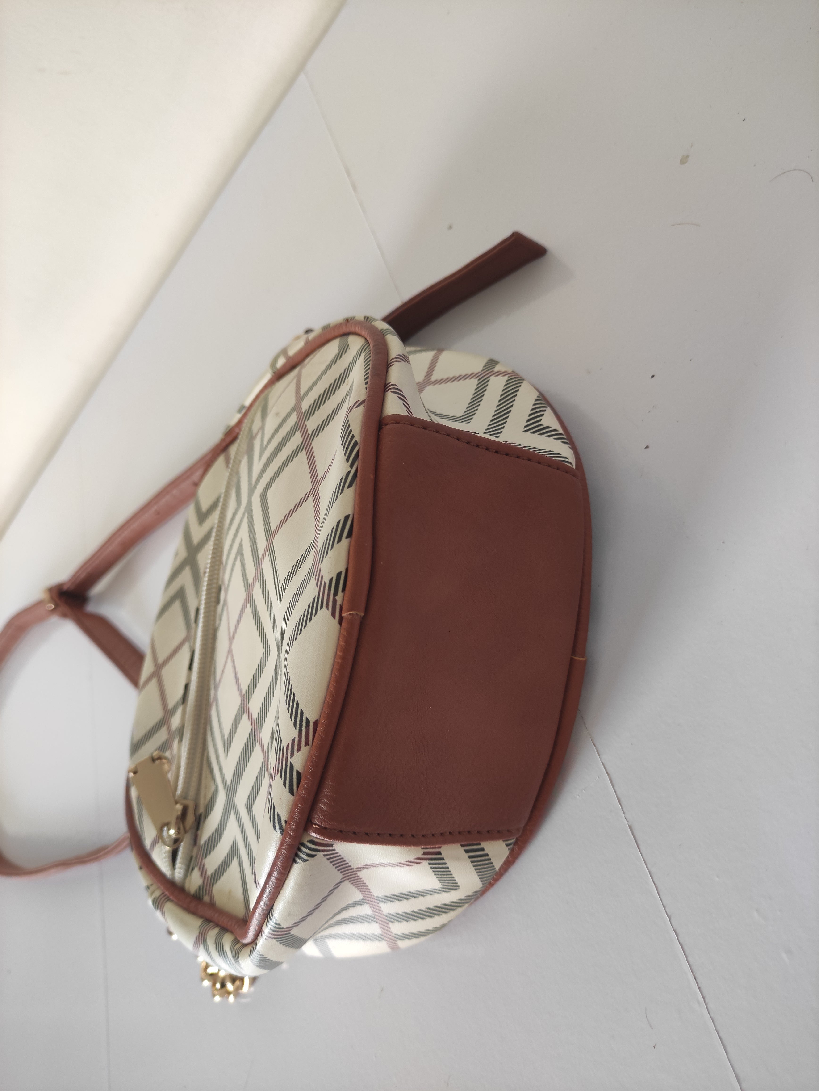 Circular Crossbody Bag