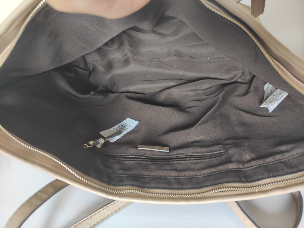 Mango Touch Tote
