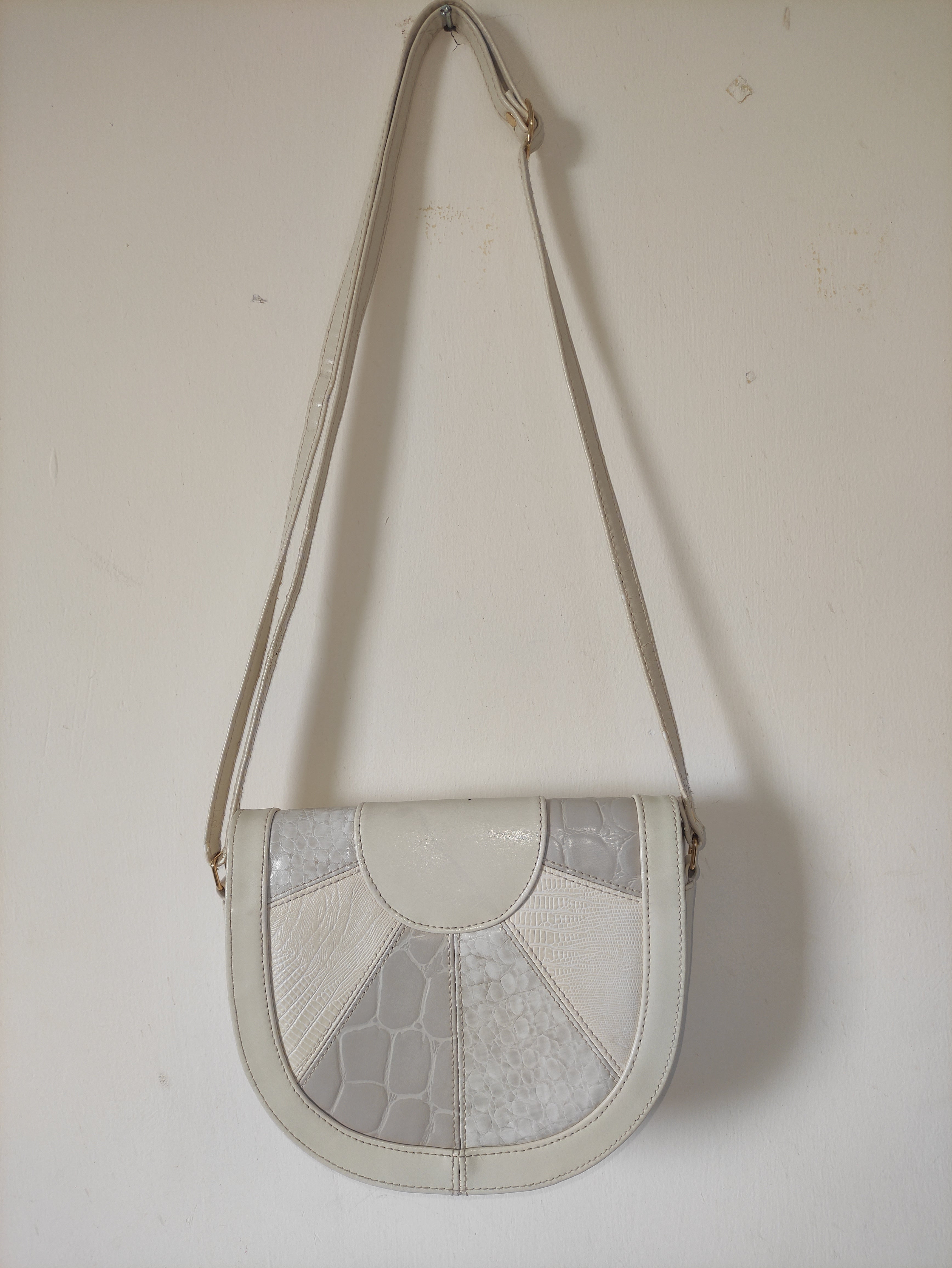 Vintage Cream Bag