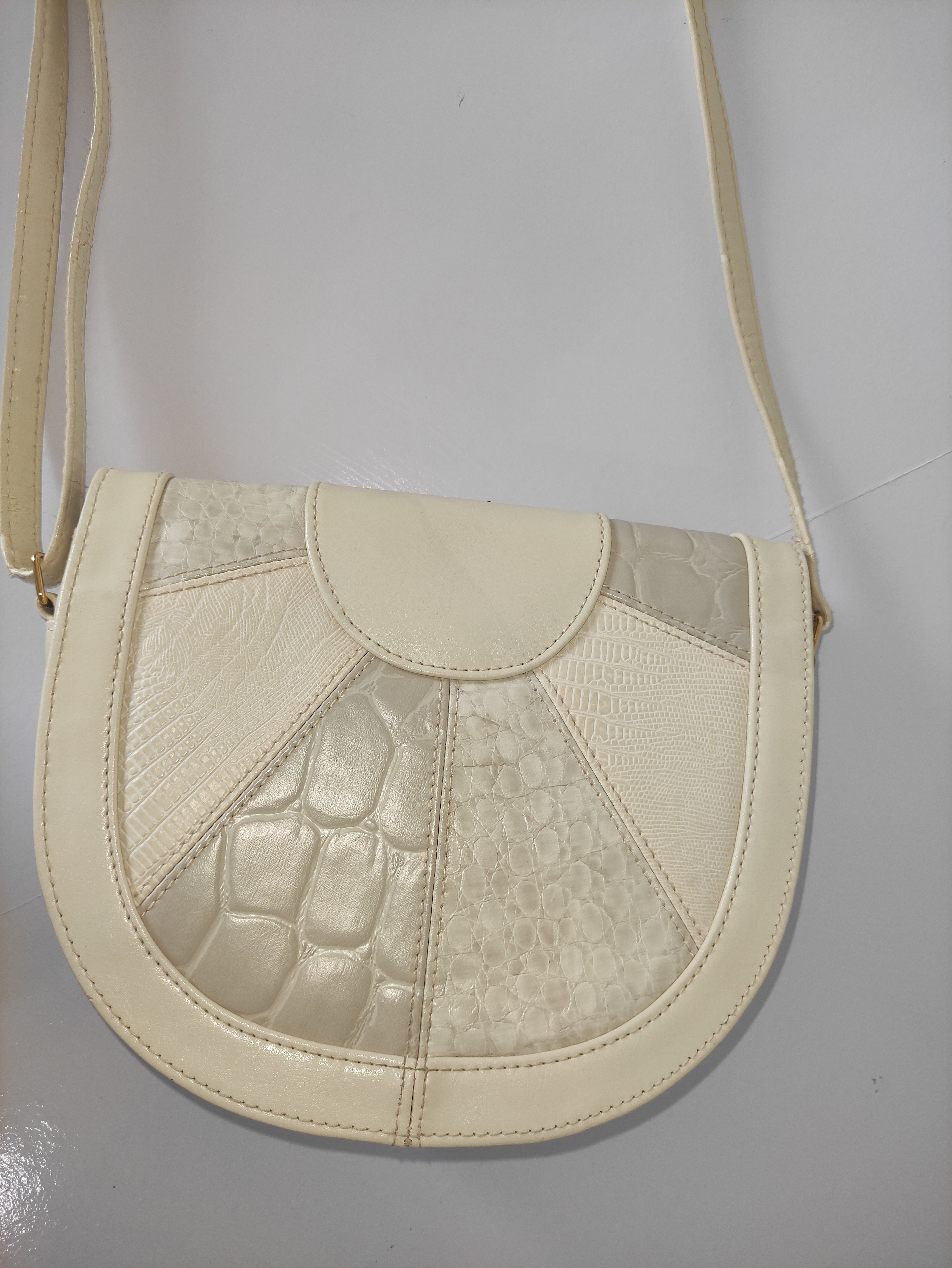 Vintage Cream Bag