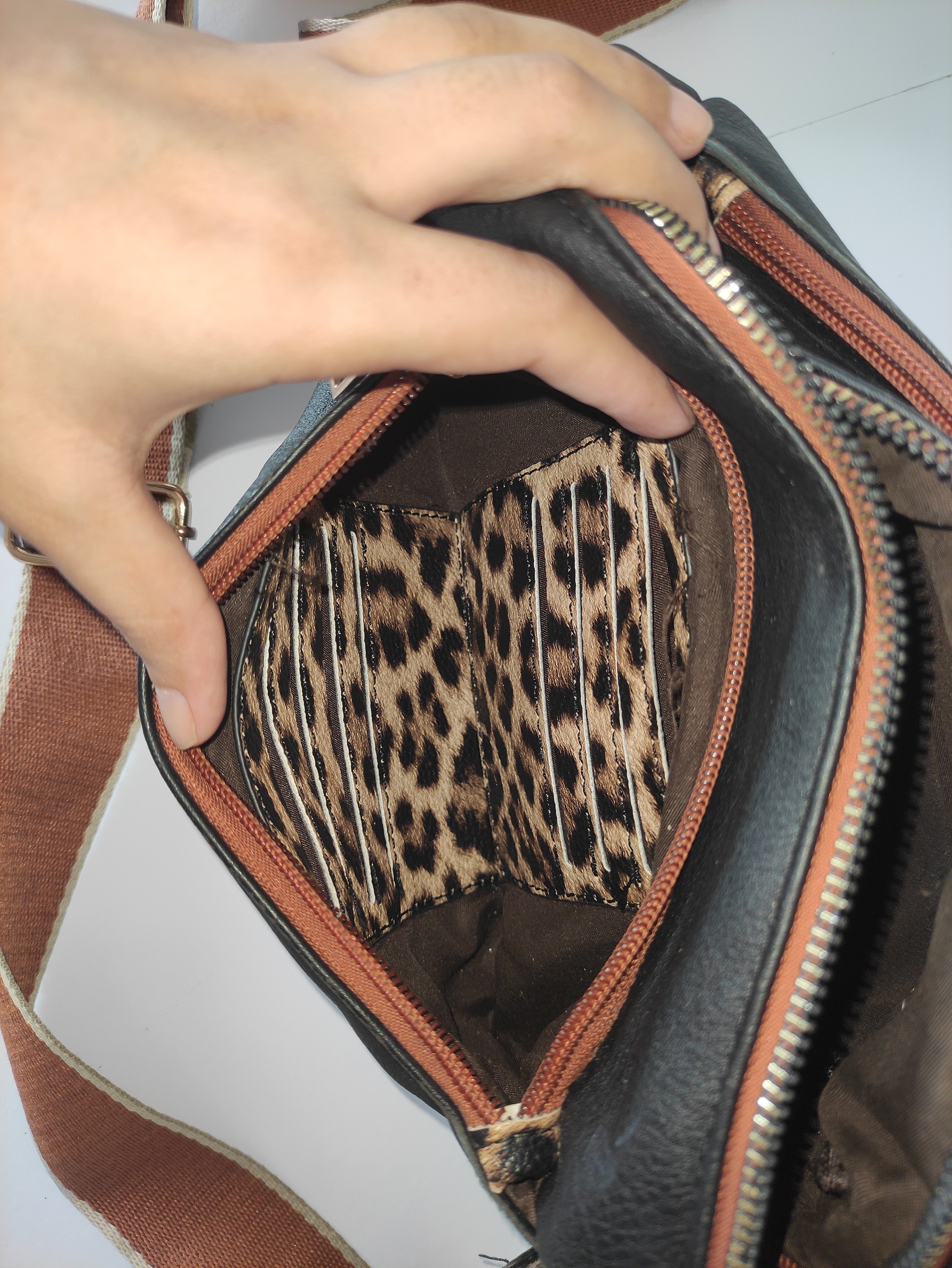 Roulens Black Bag