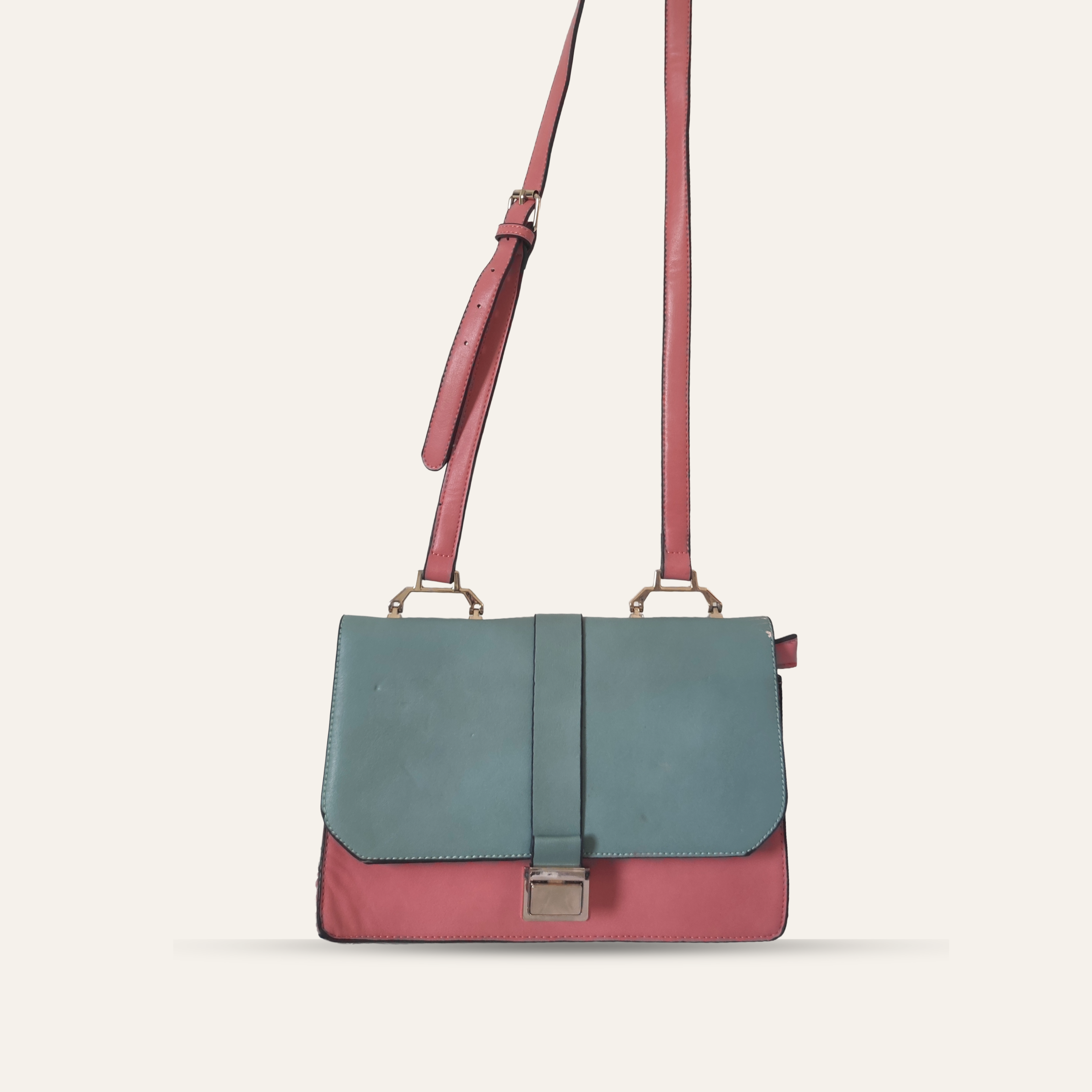 LIQUORISH handbag