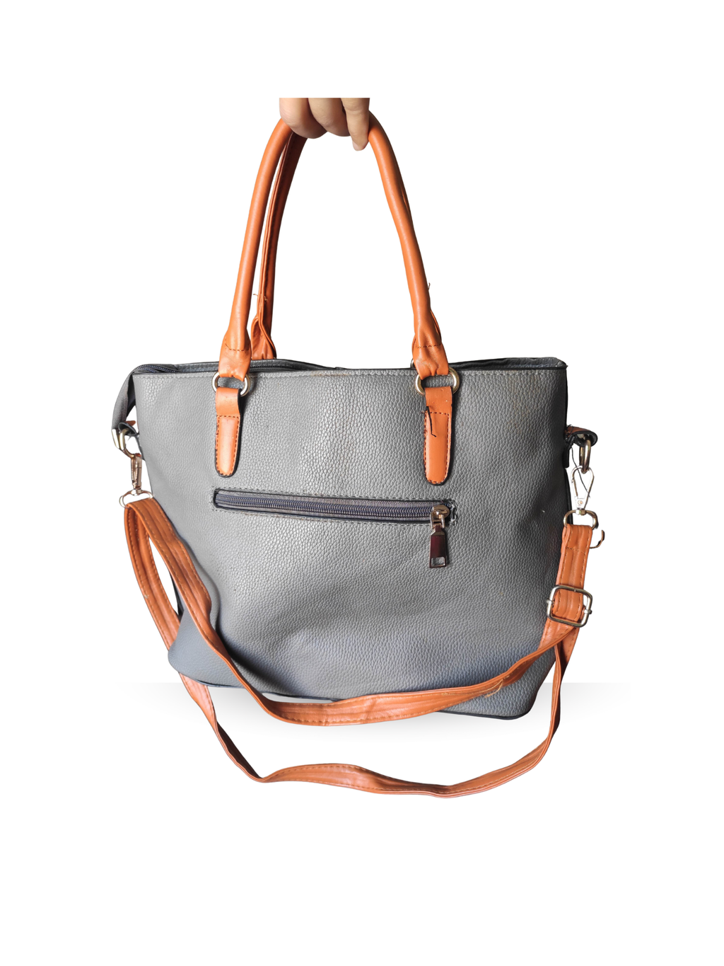 Classic Everyday Shoulder Bag – Minimal & Spacious | Condition: Excellent |