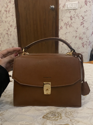 Review by Fatima I.
